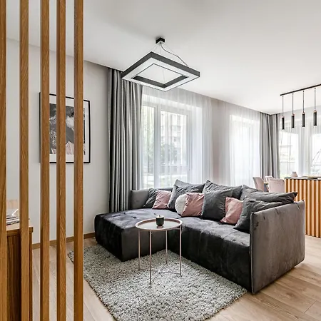 Cosy In Center Apartment